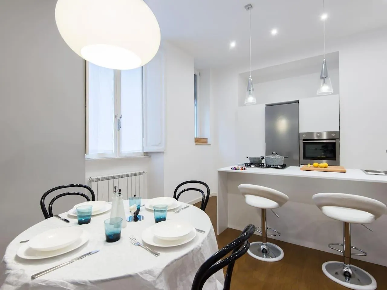 White House In Rome Apartment