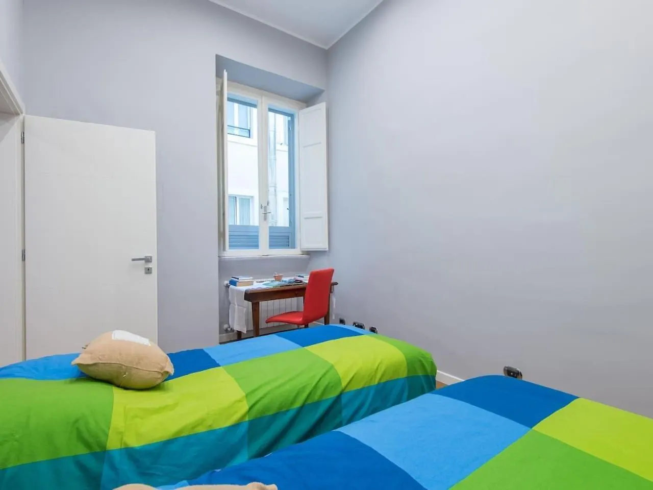 White House In Rome Apartment 0*,  Italy